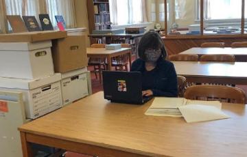 A researcher using the Archive's reading room 